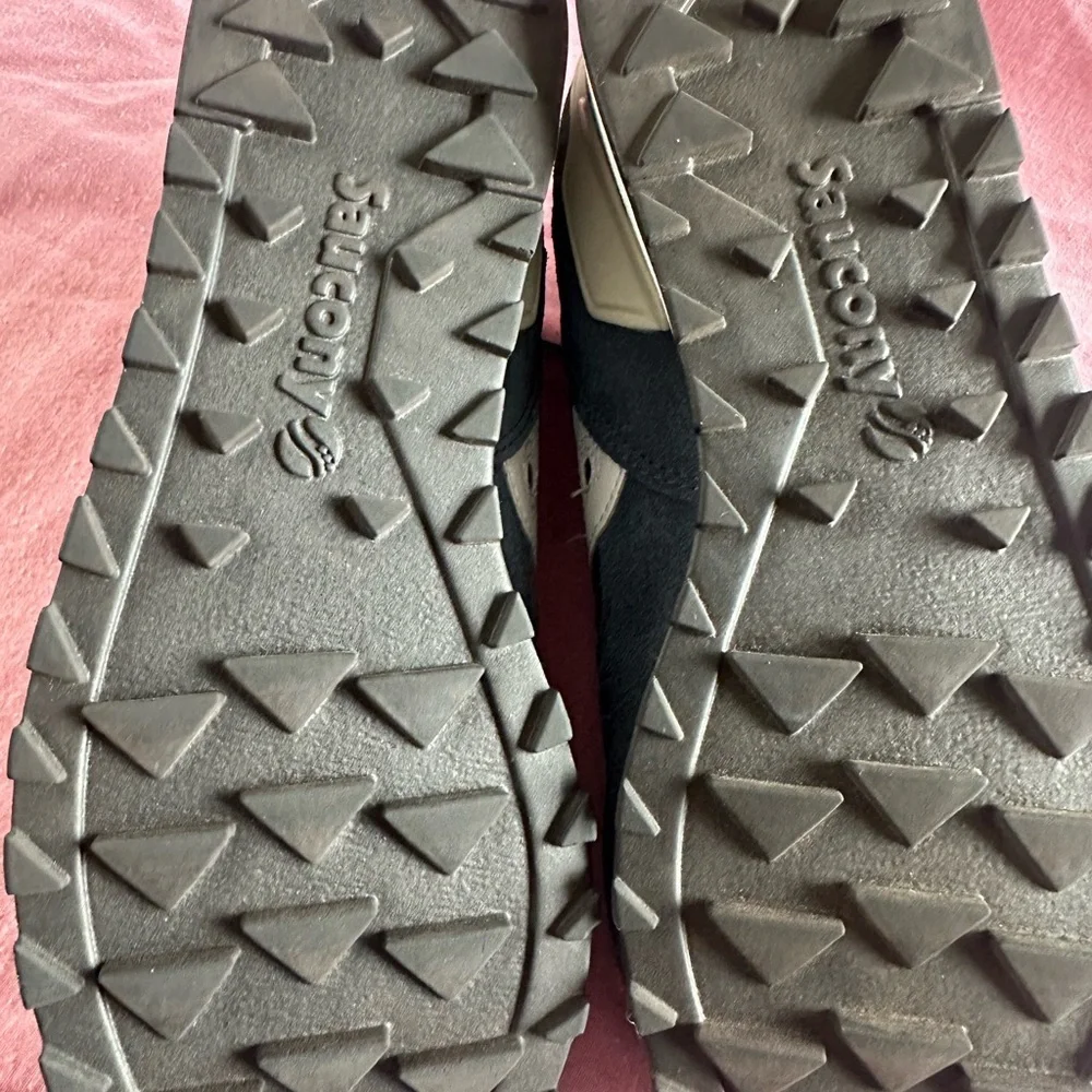 Saucony Kids' Charcoal and Cream Sneakers